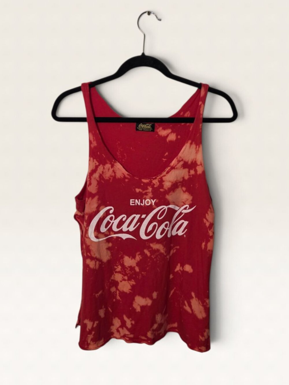 Coca-Cola Red Bleach Wash Side Slit Graphic Tank Top Size Medium